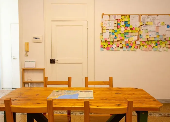 Bed and Breakfast Vecchia - Chiaia Νάπολη