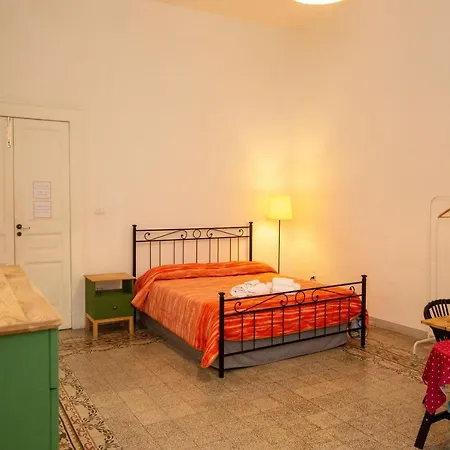 Vecchia - Chiaia Frühstückspension Neapel