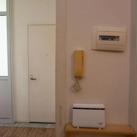 Vecchia - Chiaia Bed and Breakfast Νάπολη