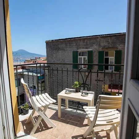Couette-café Vecchia - Chiaia