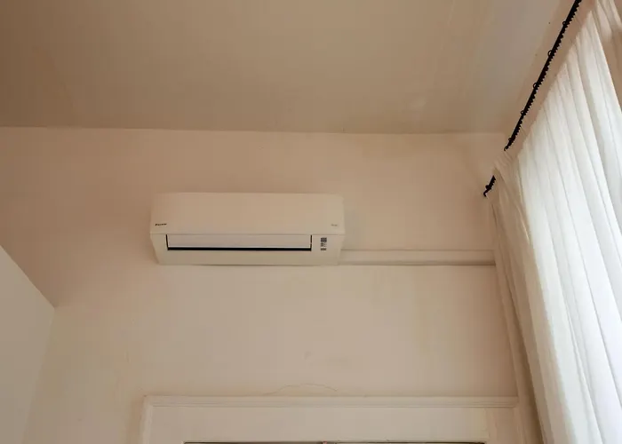 Vecchia - Chiaia Couette-café