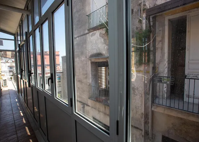 Vecchia - Chiaia 4* Naples