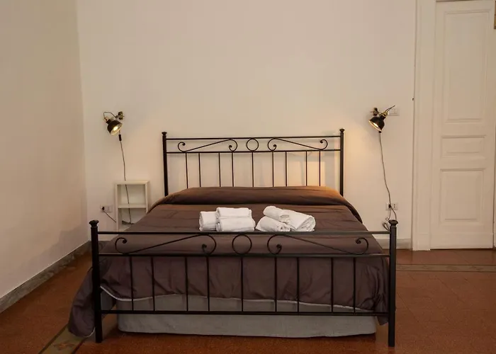 Couette-café Vecchia - Chiaia