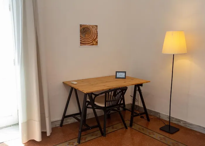 Couette-café Vecchia - Chiaia