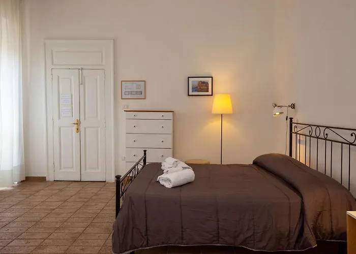 Couette-café Vecchia - Chiaia