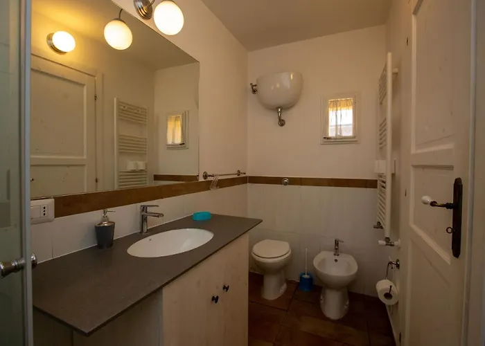 Vecchia - Chiaia Couette-café 4*