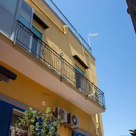 Vecchia - Chiaia Bed and breakfast Nápoles