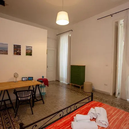 Vecchia - Chiaia 4* Неаполь