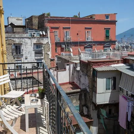 فندق مبيت وإفطار Vecchia - Chiaia 4*