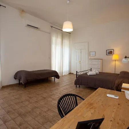 Vecchia - Chiaia Отель типа 