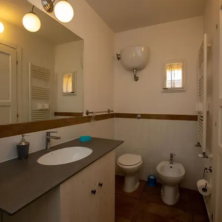 Vecchia - Chiaia Bed and breakfast 4*